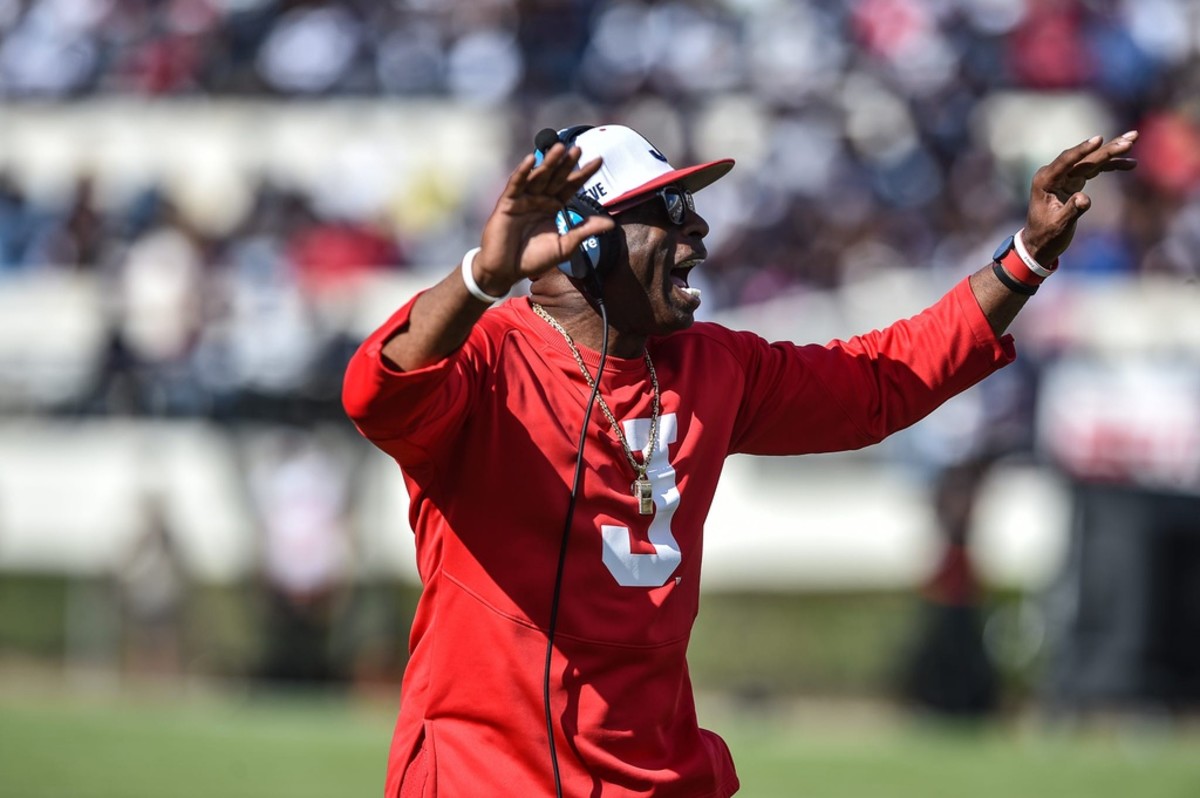 Jackson State Holds Off Campbell For Homecoming Victory - HBCU Legends