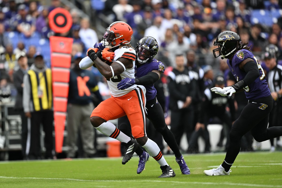 Cleveland Browns TE David Njoku Ruled Out with Ankle Injury - Sports ...