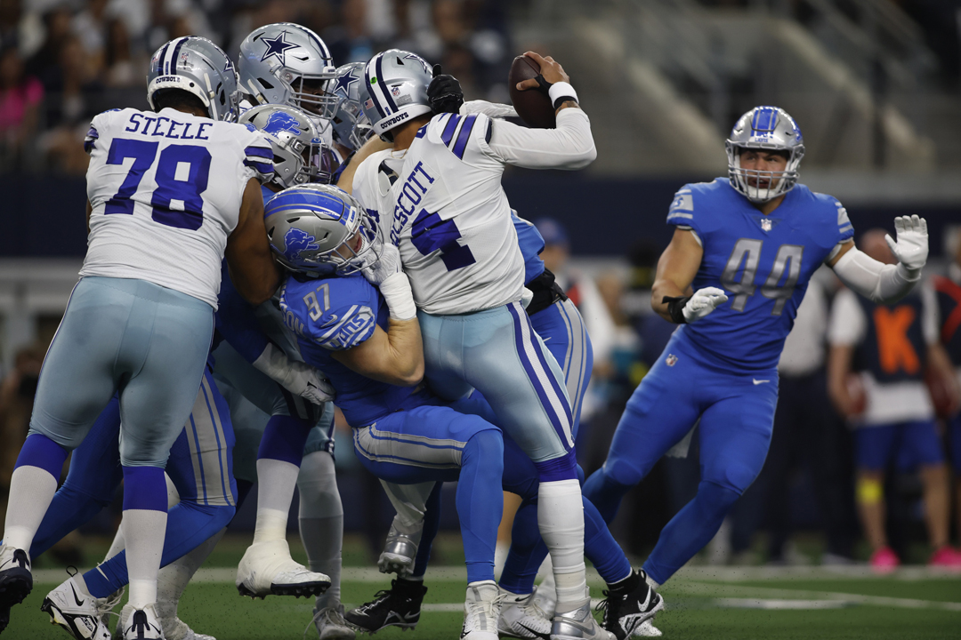 Detroit Lions - Aidan Hutchinson became the #Lions' fourth rookie defensive  lineman to record an interception