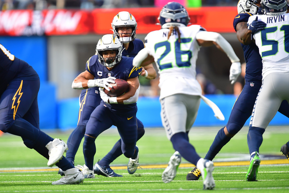 Los Angeles Chargers' Win Streak Ends in 3723 Loss to Seattle Seahawks Sports Illustrated Los