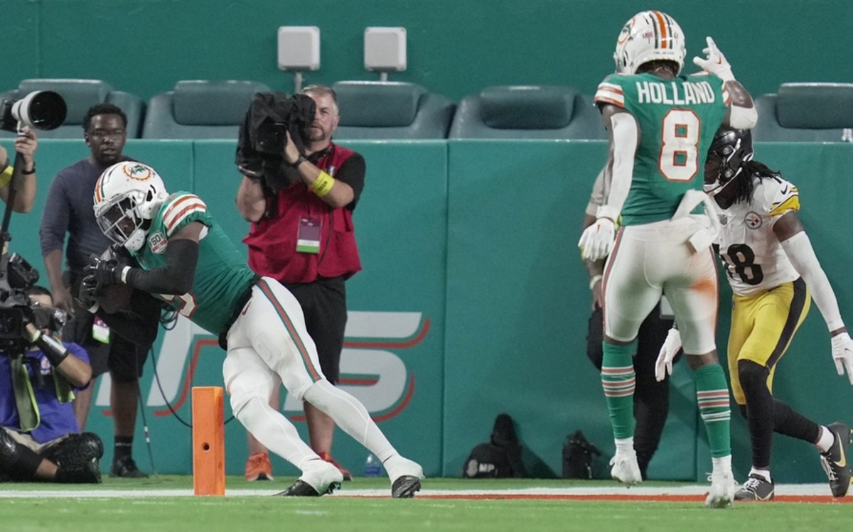 Bills throttle Dolphins and the Bengals have a Joe Burrow problem