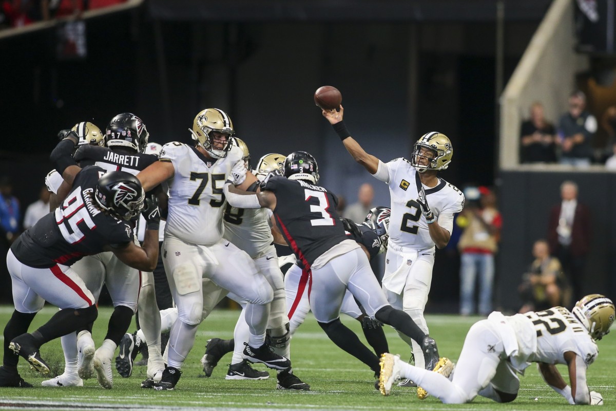 Saints Cling Onto Chances in Woeful NFC South - Sports Illustrated New  Orleans Saints News, Analysis and More