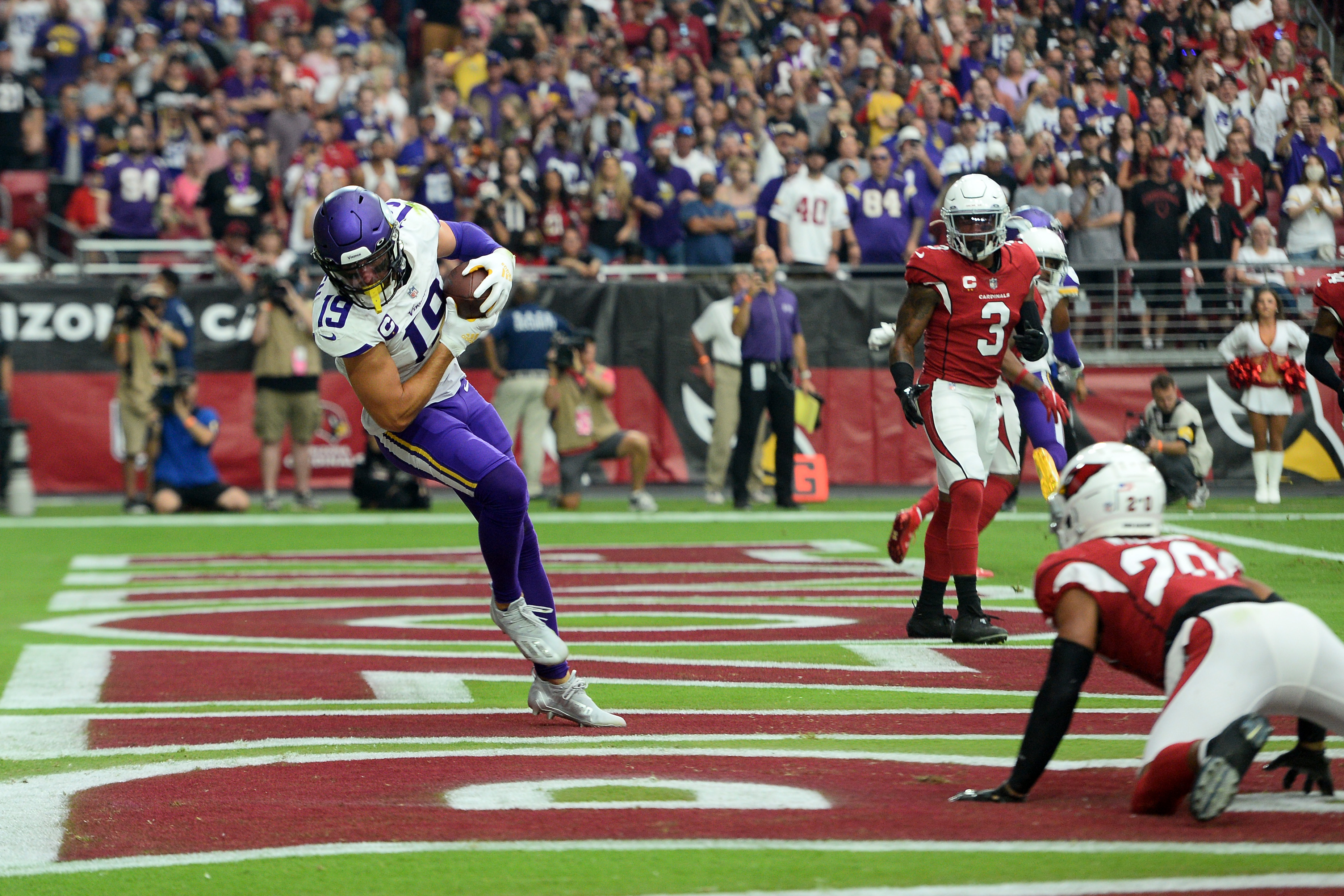 Early Look: Vikings Favored Against Cardinals At Home In Week 8 ...