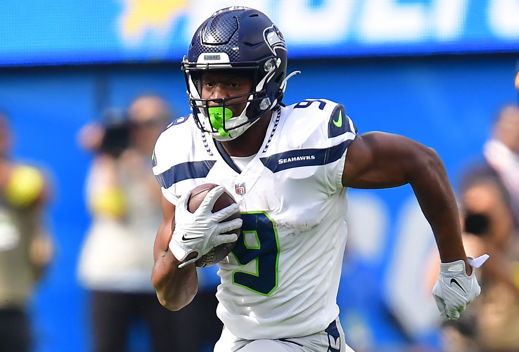 Report Card Top Performers in Seahawks 3723 Win vs. Chargers Sports