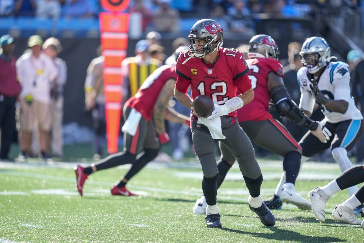 Atlanta Falcons vs. Tampa Bay Buccaneers FREE LIVE STREAM (10/9/22): Watch  NFL Week 5 online