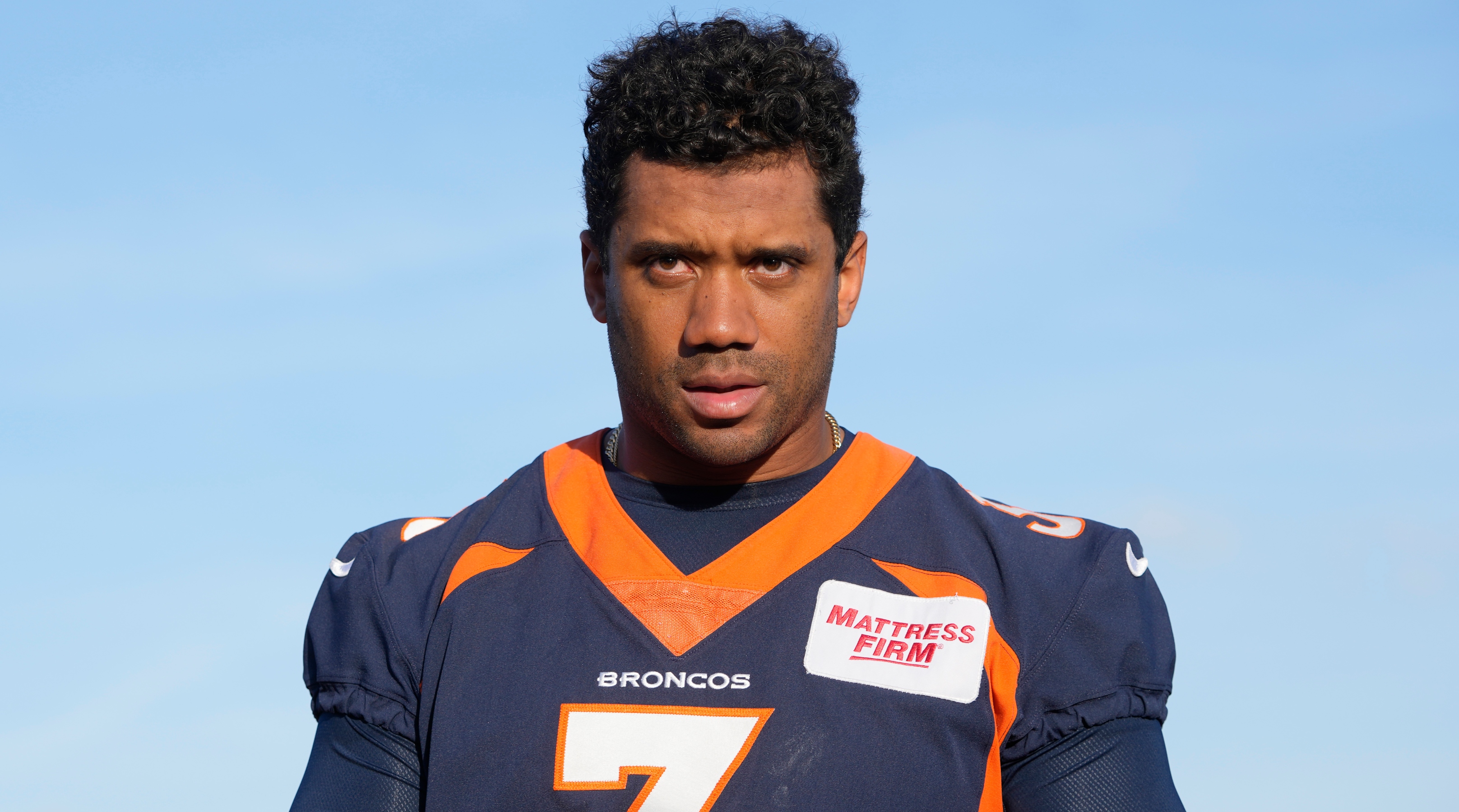 Broncos news: Russell Wilson reacts to Denver's London Jaguars game