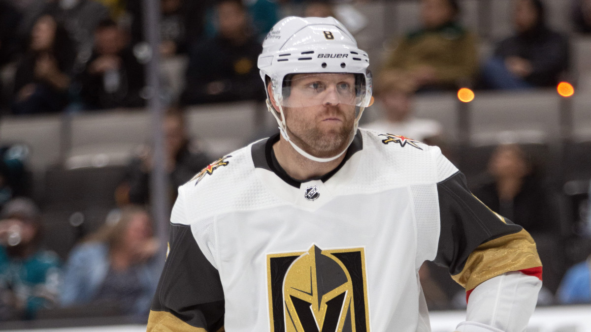 Phil Kessel sets NHL ironman record at 990 games, passes Keith Yandle ...