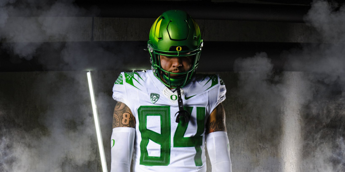 Oregon announces new wolf grey uniforms for upcoming Cal game