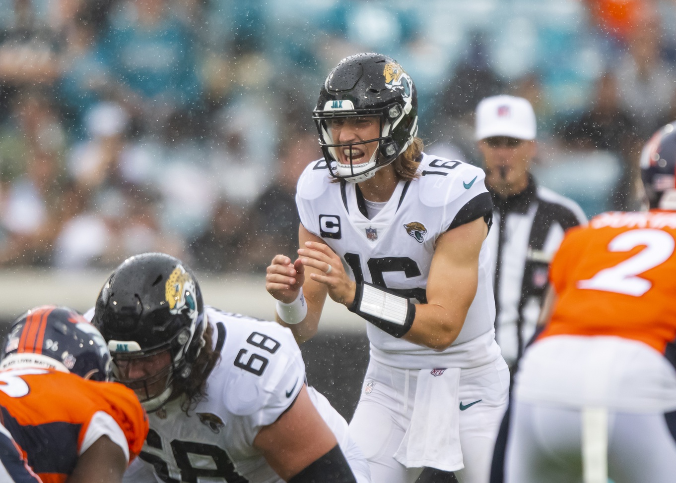 Broncos vs. Jaguars game predictions: Who the experts think will win in Week  8