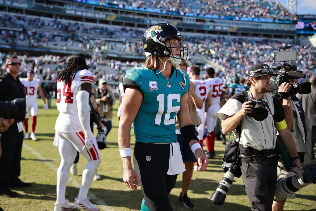 Trevor Lawrence and other Jaguars who must show out vs. Giants