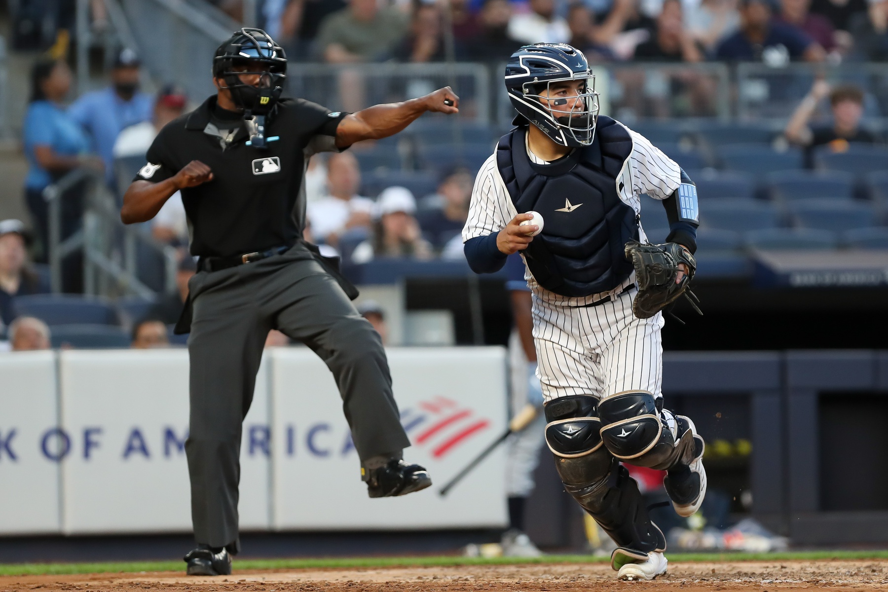 Jose Trevino's circus catch, 08/12/2022