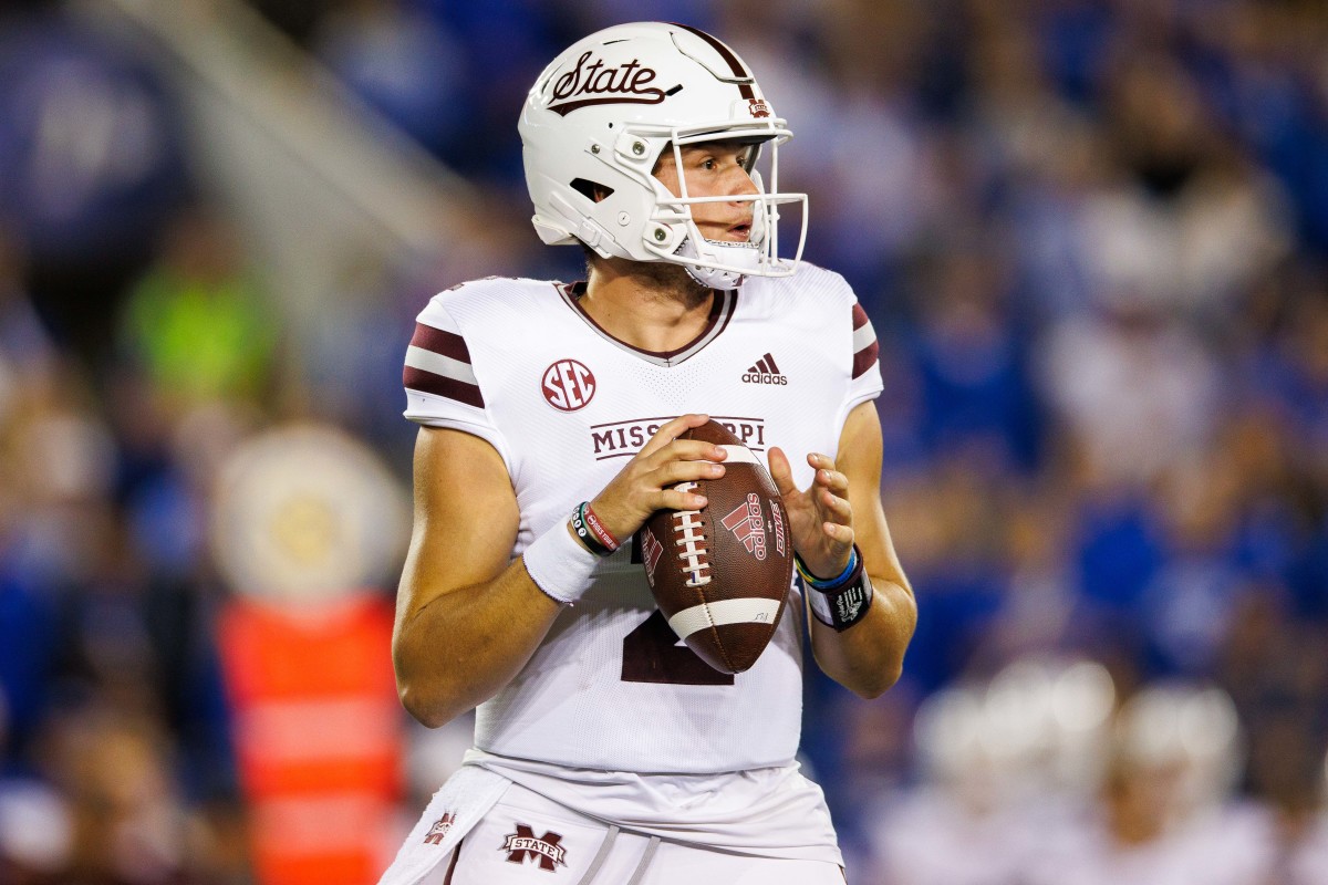 Mississippi State Football What The Quarterback Room Brings To The