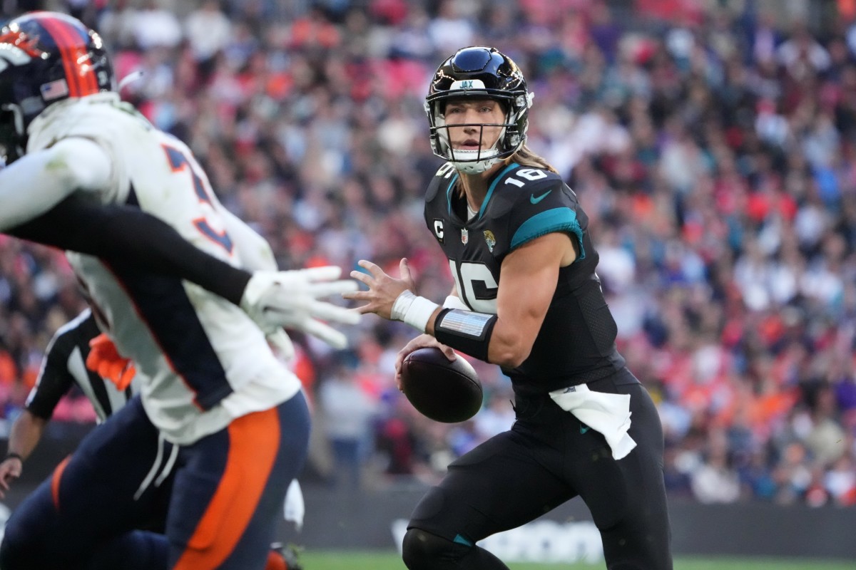 Lawrence's miscues costly in Jags' loss to Broncos in UK