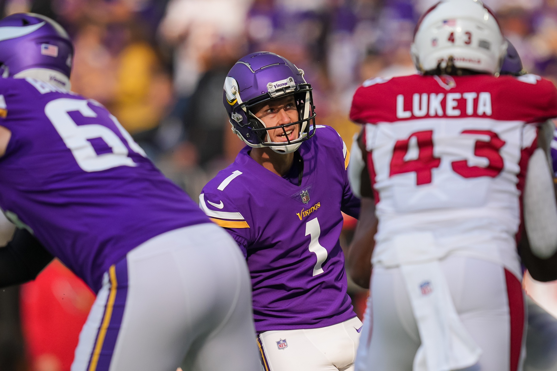 Vikings' Greg Joseph KICKS GAME-WINNING FIELD GOAL To Defeat