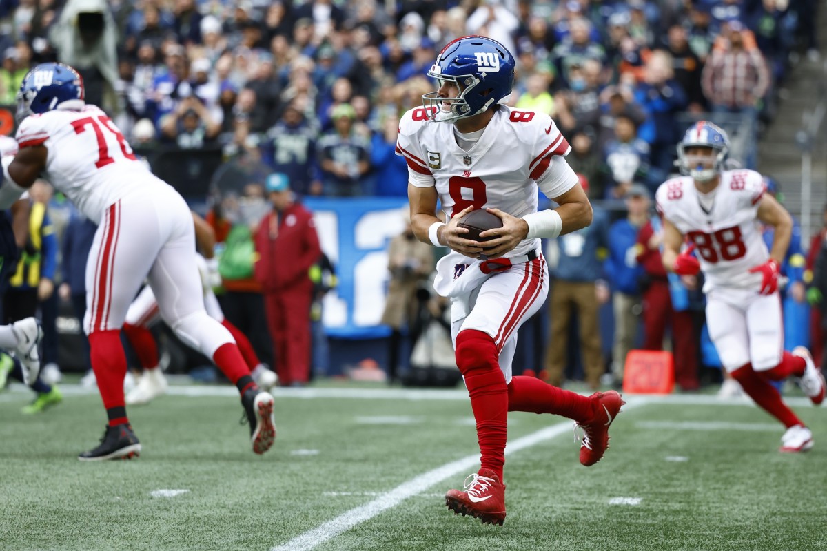 Seattle Seahawks players celebrate during an NFL football game against the  New York Giants, Sunday, Oct. 30, 2022, in Seattle, WA. The Seahawks  defeated the Giants 27-13. (AP Photo/Ben VanHouten Stock Photo - Alamy