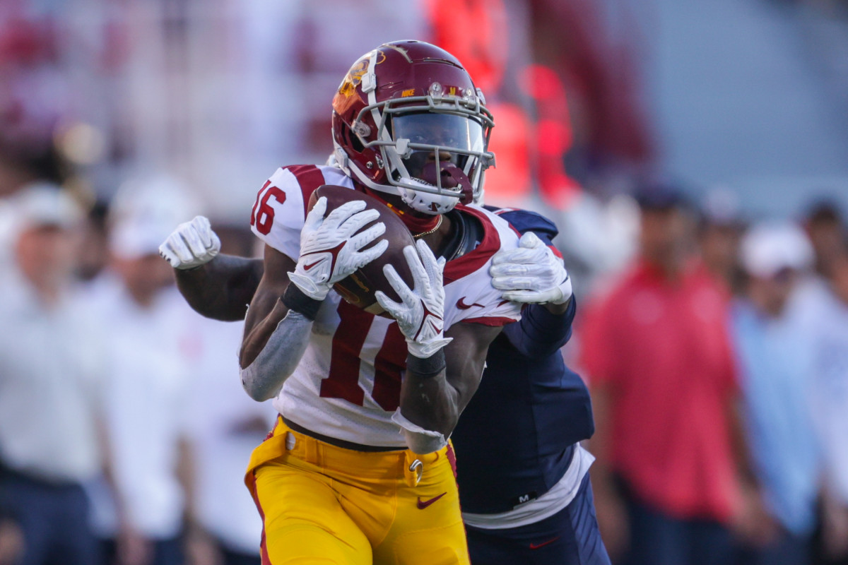 usc trojans football arizona pac-12 37