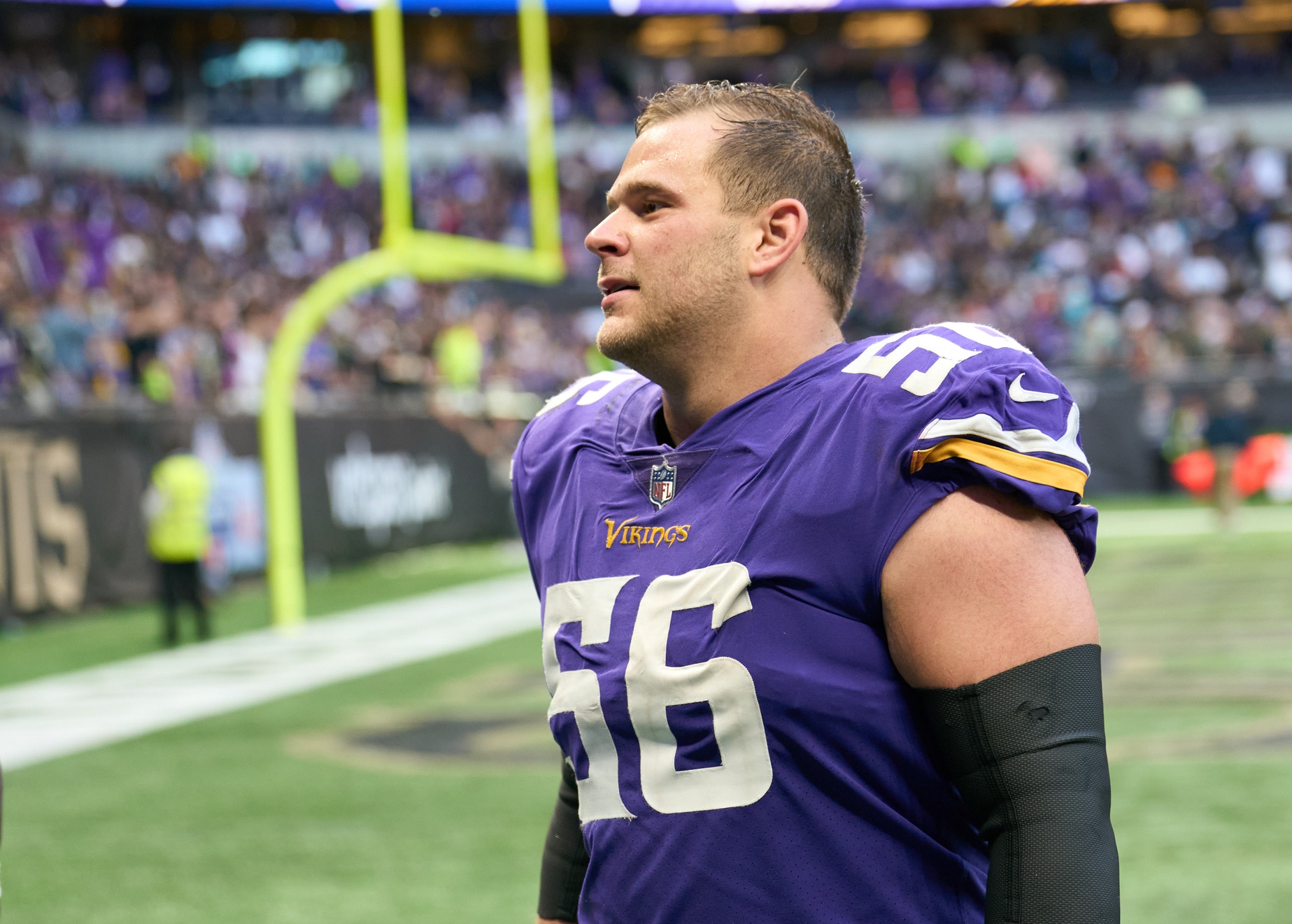 Benching of Garrett Bradbury calls attention to Vikings' first-round  misfires