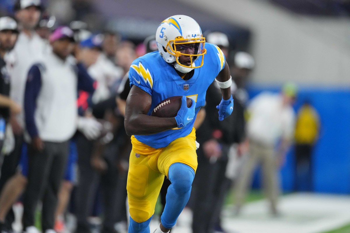Los Angeles Chargers WR Joshua Palmer Expects to Return vs. Falcons