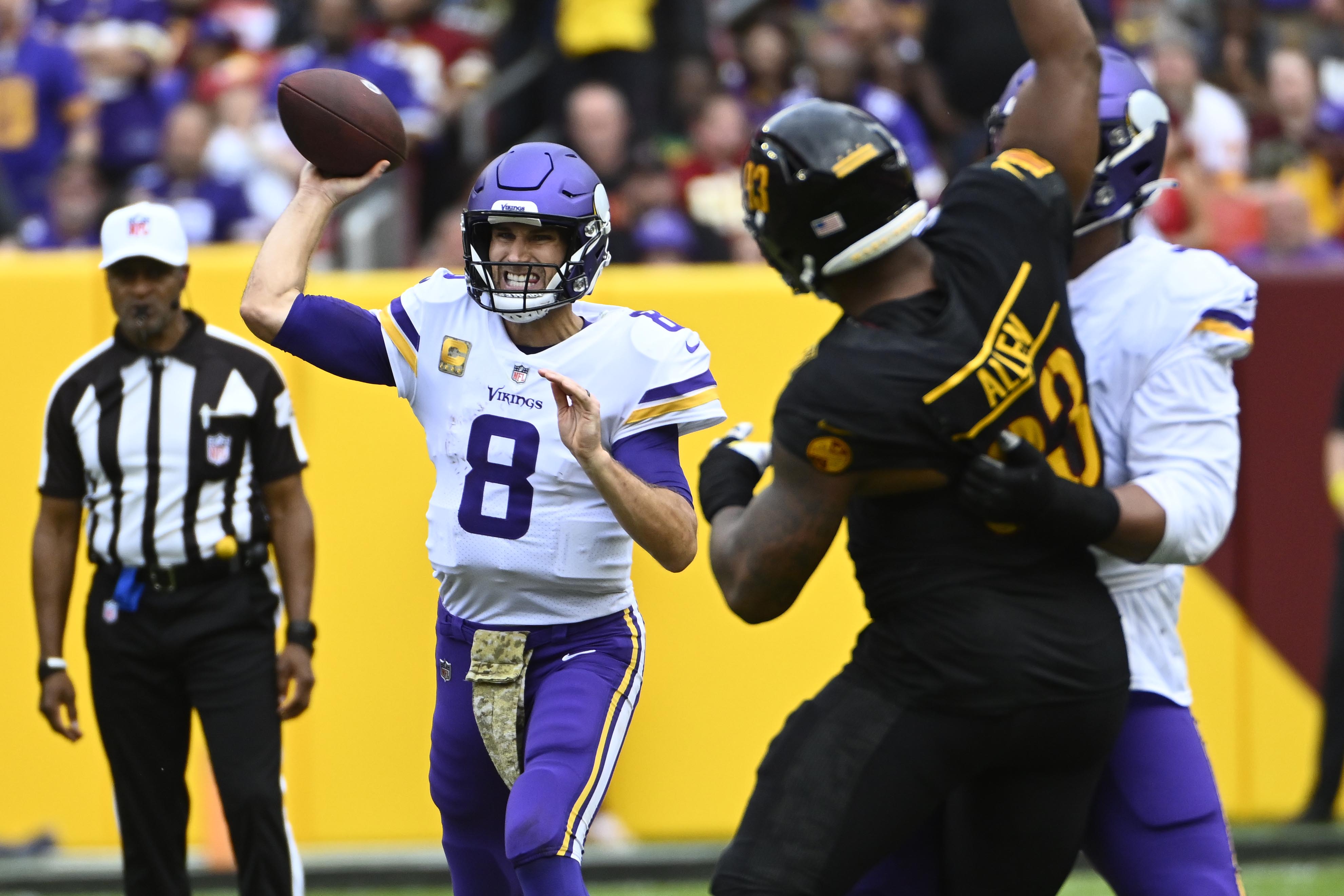 Iced-out Kirk Cousins celebrates Vikings 20-17 win over Commanders