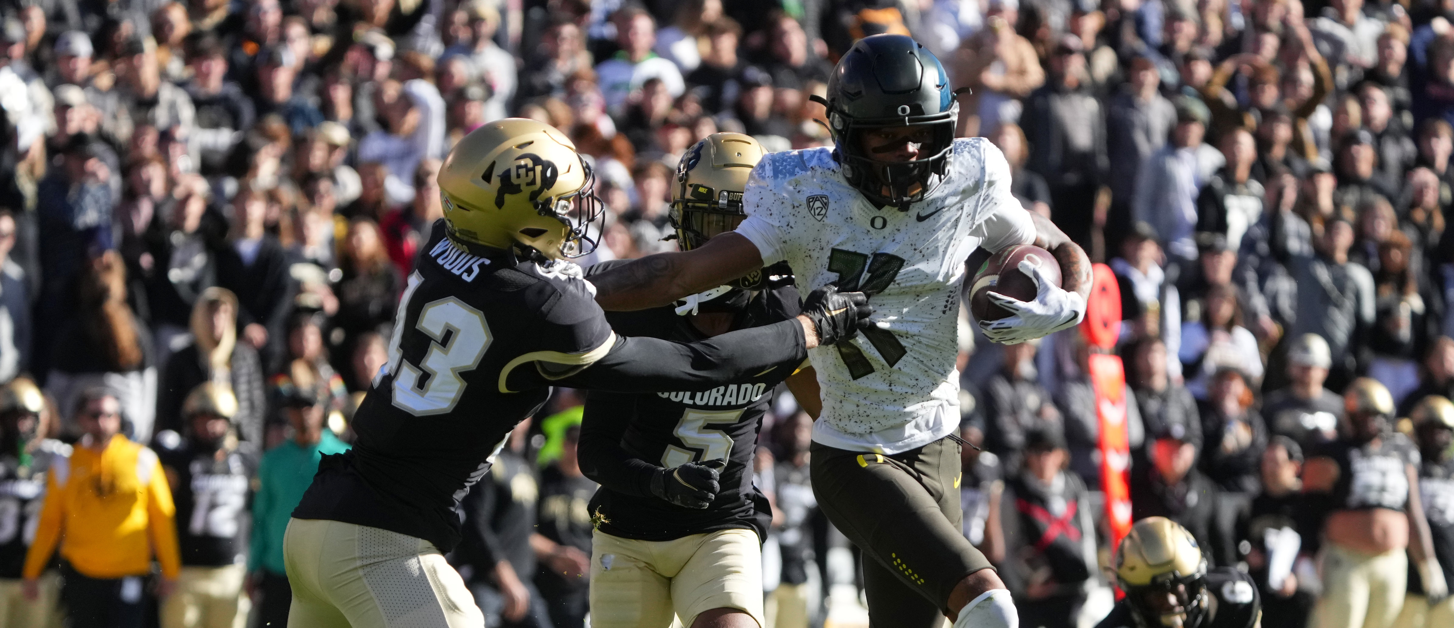 Oregon Stomps Colorado 49-10 in Another Offensive Explosion