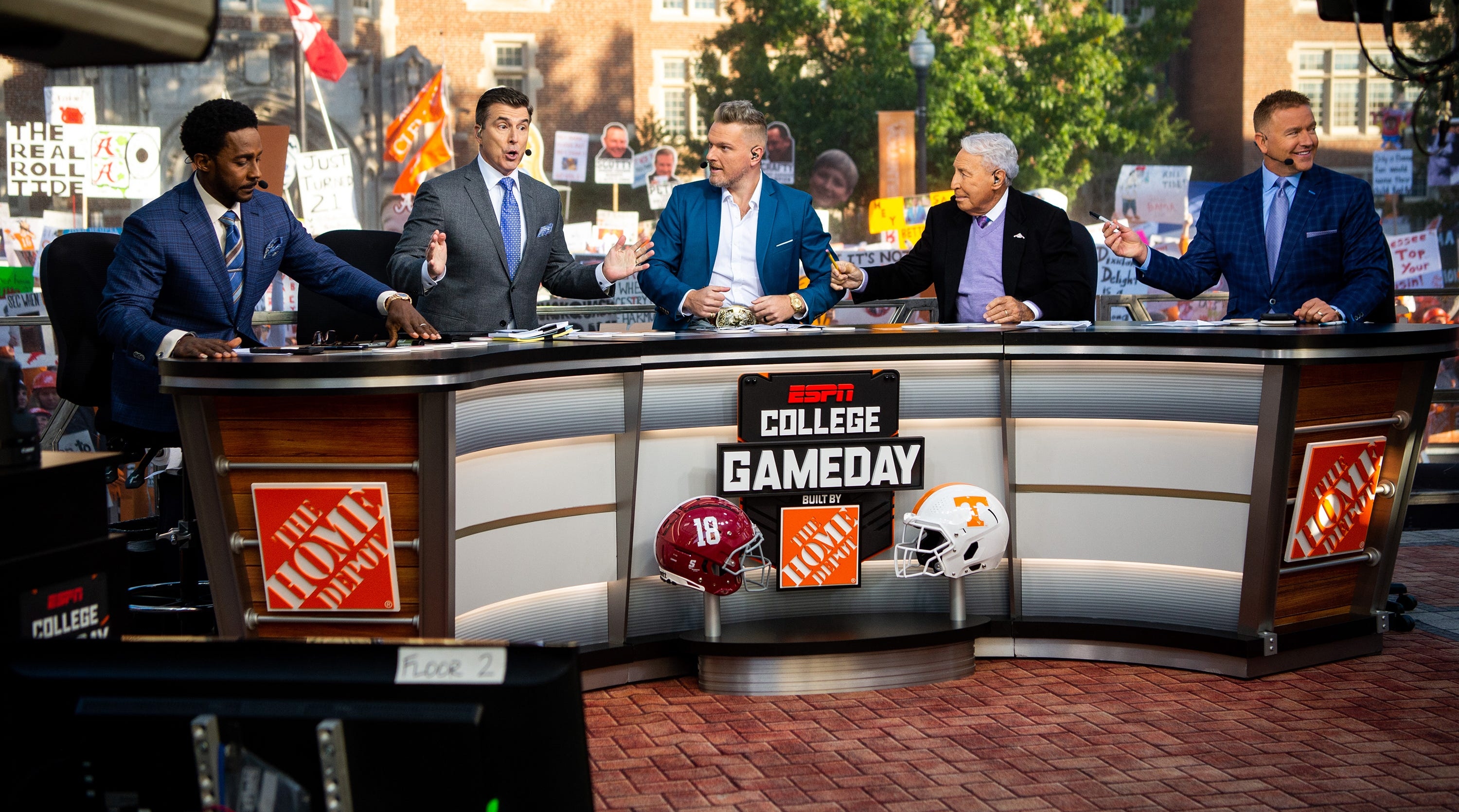 ESPN’s College GameDay Reveals Site for Week 11 TCU at Texas Sports