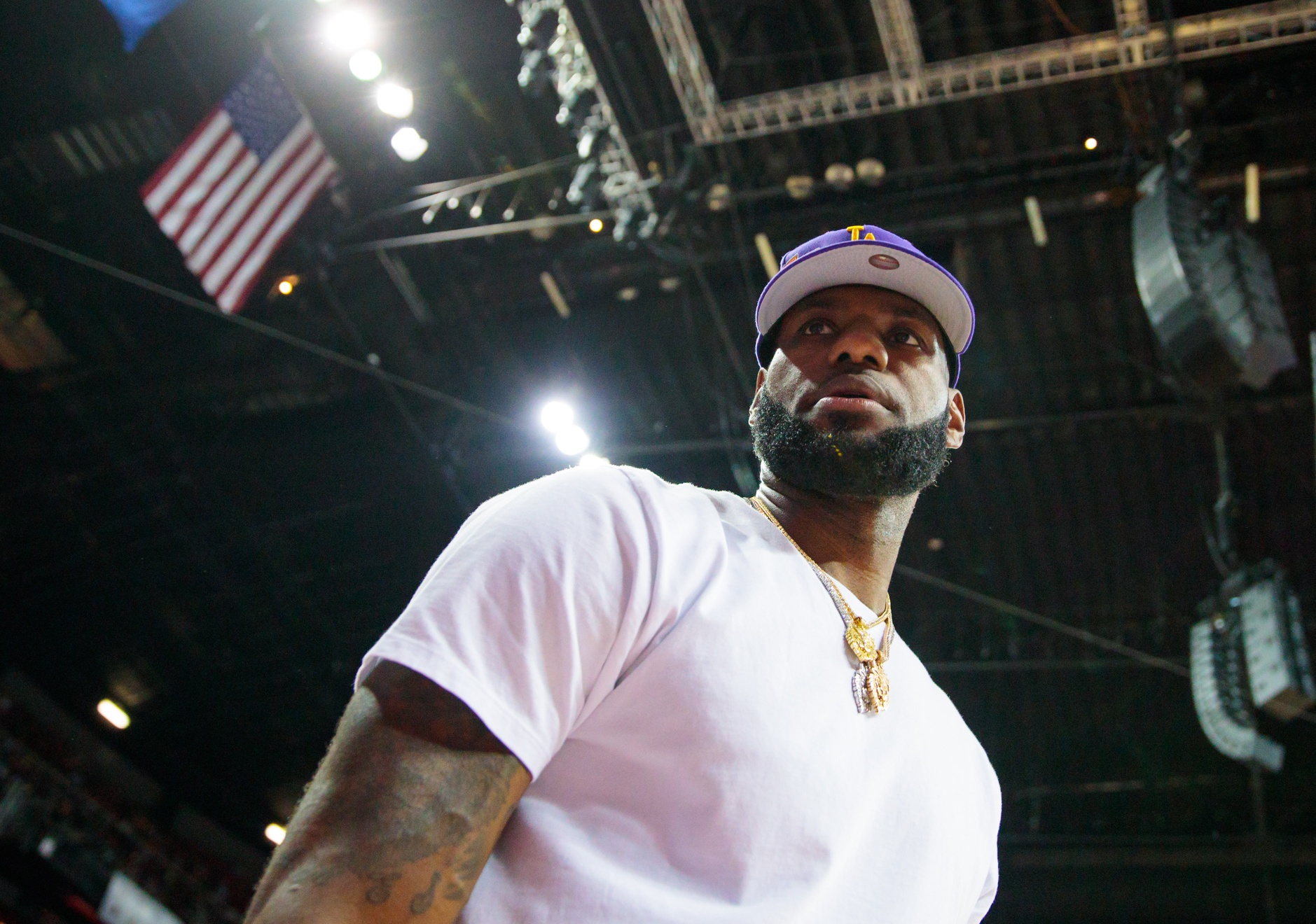 LeBron James' Updated Injury Status For Cavs-Lakers Game - Fastbreak On ...