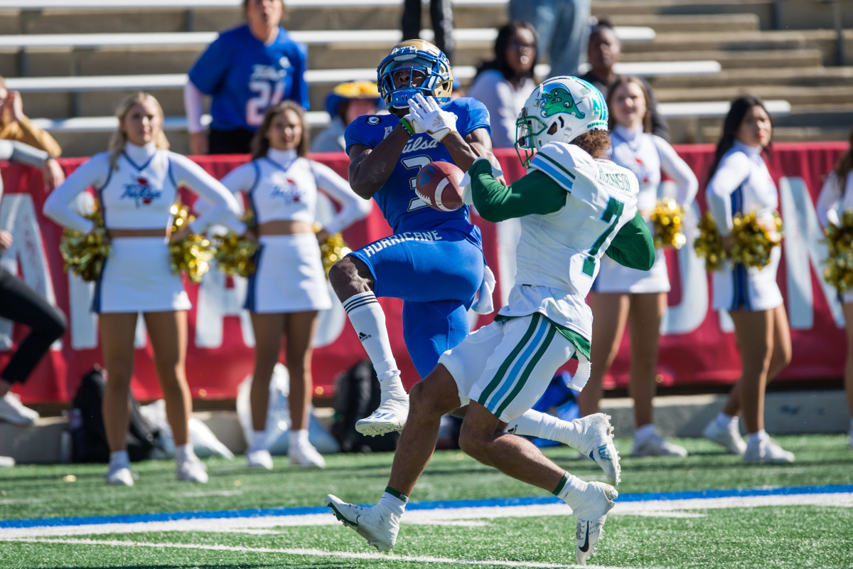 Tulane CB Lance Robinson is one of the talented members of Tulane's secondary.