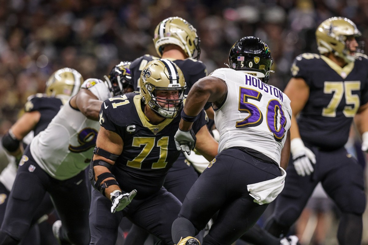 Derek Carr, Saints O-Line Are Out Of Sync - Sports Illustrated New Orleans  Saints News, Analysis and More