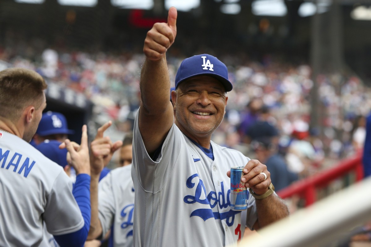 Dodgers News: Dave Roberts One Of Three Finalists For NL Manager Of The ...