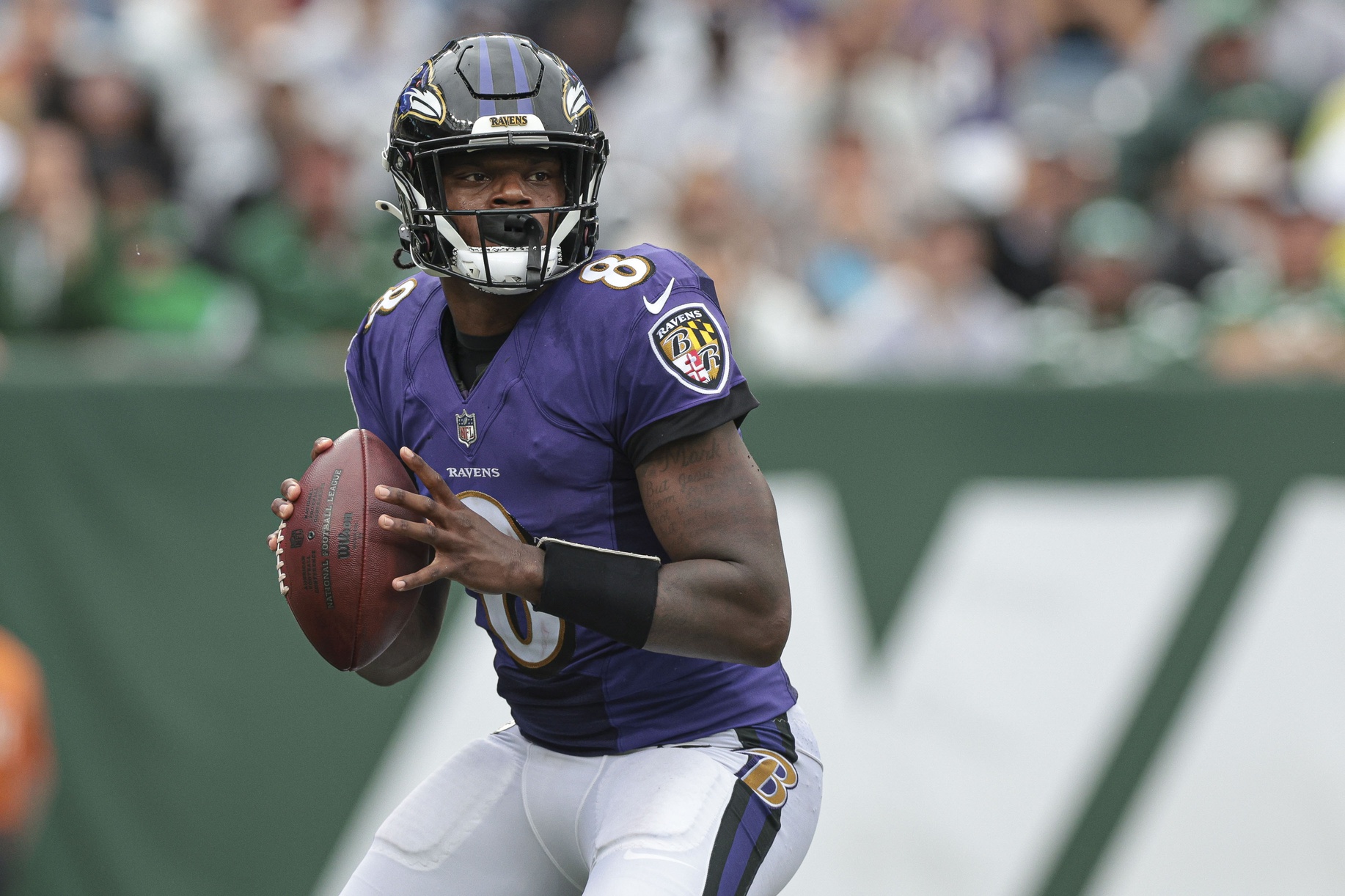 New York Jets Should Sign Lamar Jackson in Free Agency, Replace