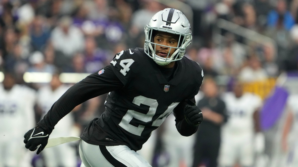 Packers claim former Raiders first-round pick Johnathan Abram off waivers