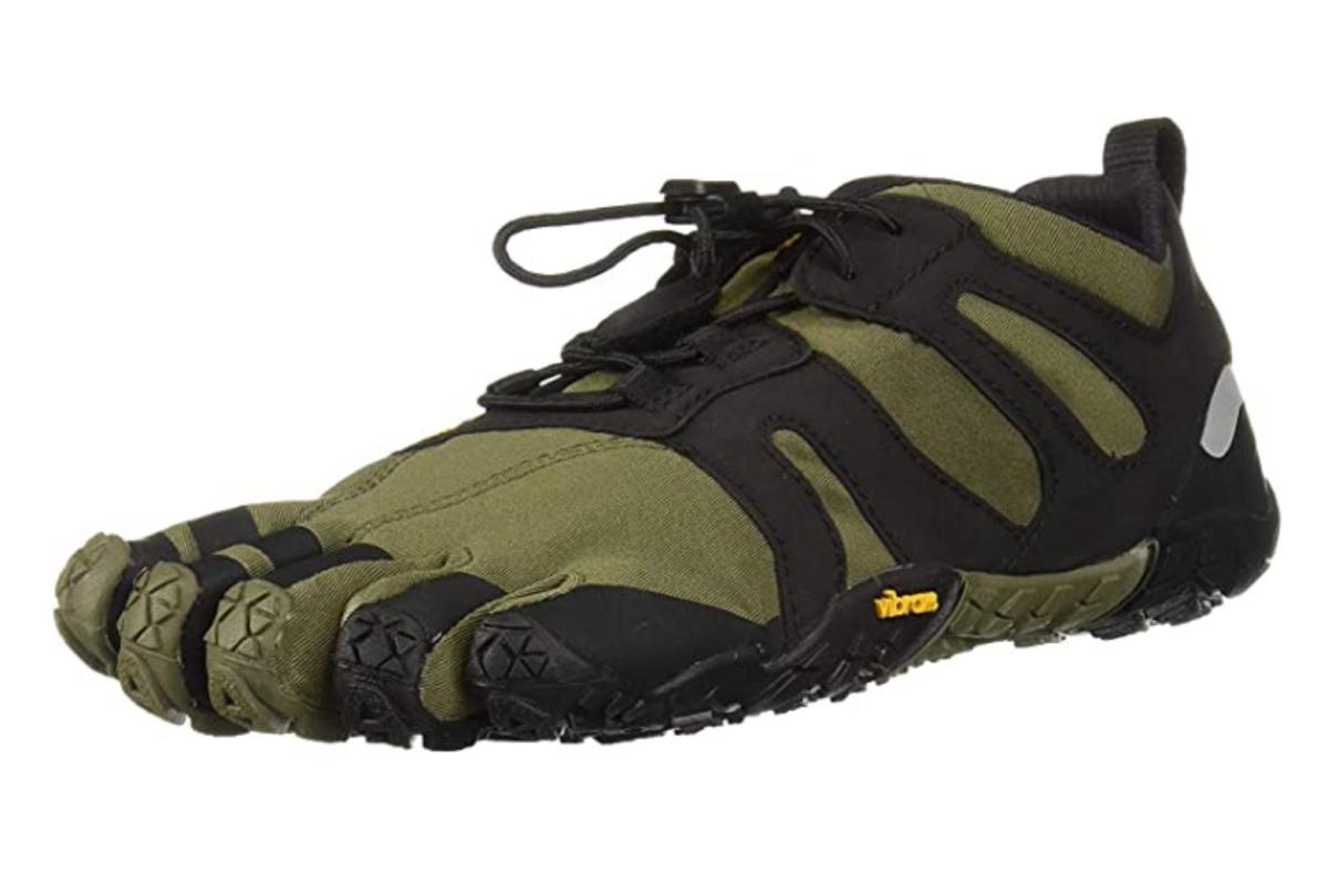 7 Best Barefoot Shoes for Healthy Feet in 2024 - Sports Illustrated