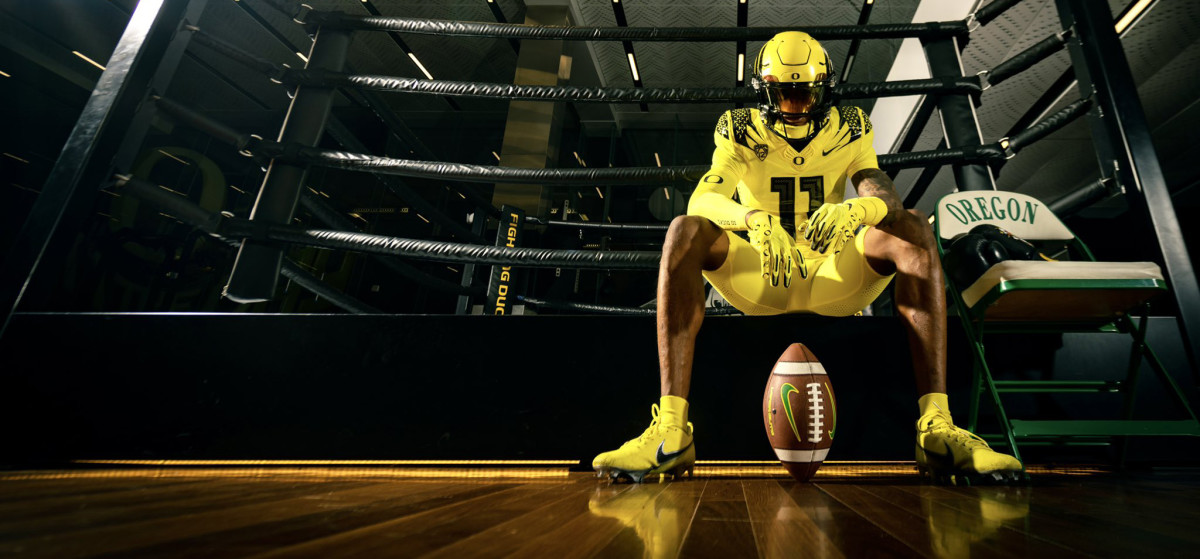 Oregon Football: Ducks Release Uniform Combination For Matchup With No ...