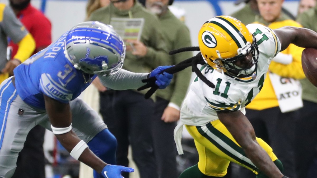 Green Bay Packers wide receiver Sammy Watkins (11) runs a route against the  Detroit Lions during an NFL football game, Sunday, Nov. 6, 2022, in  Detroit. (AP Photo/Rick Osentoski Stock Photo - Alamy