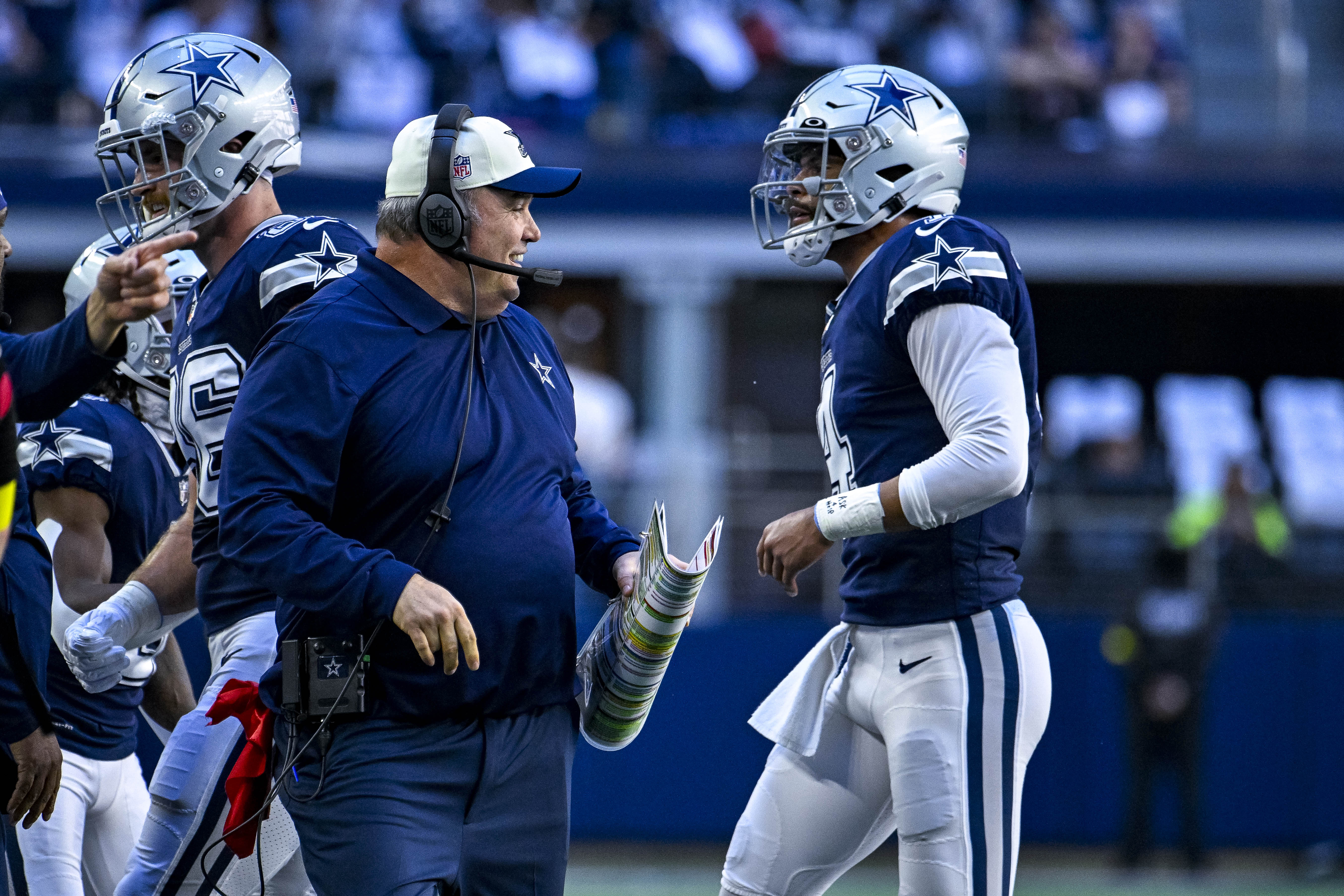 Dallas Cowboys quarterback Dak Prescott (4) in the huddle while on offense  during an NFL game against the Green Bay Packers Sunday, Nov. 13, 2022, in  Green Bay, Wis. (AP Photo/Jeffrey Phelps