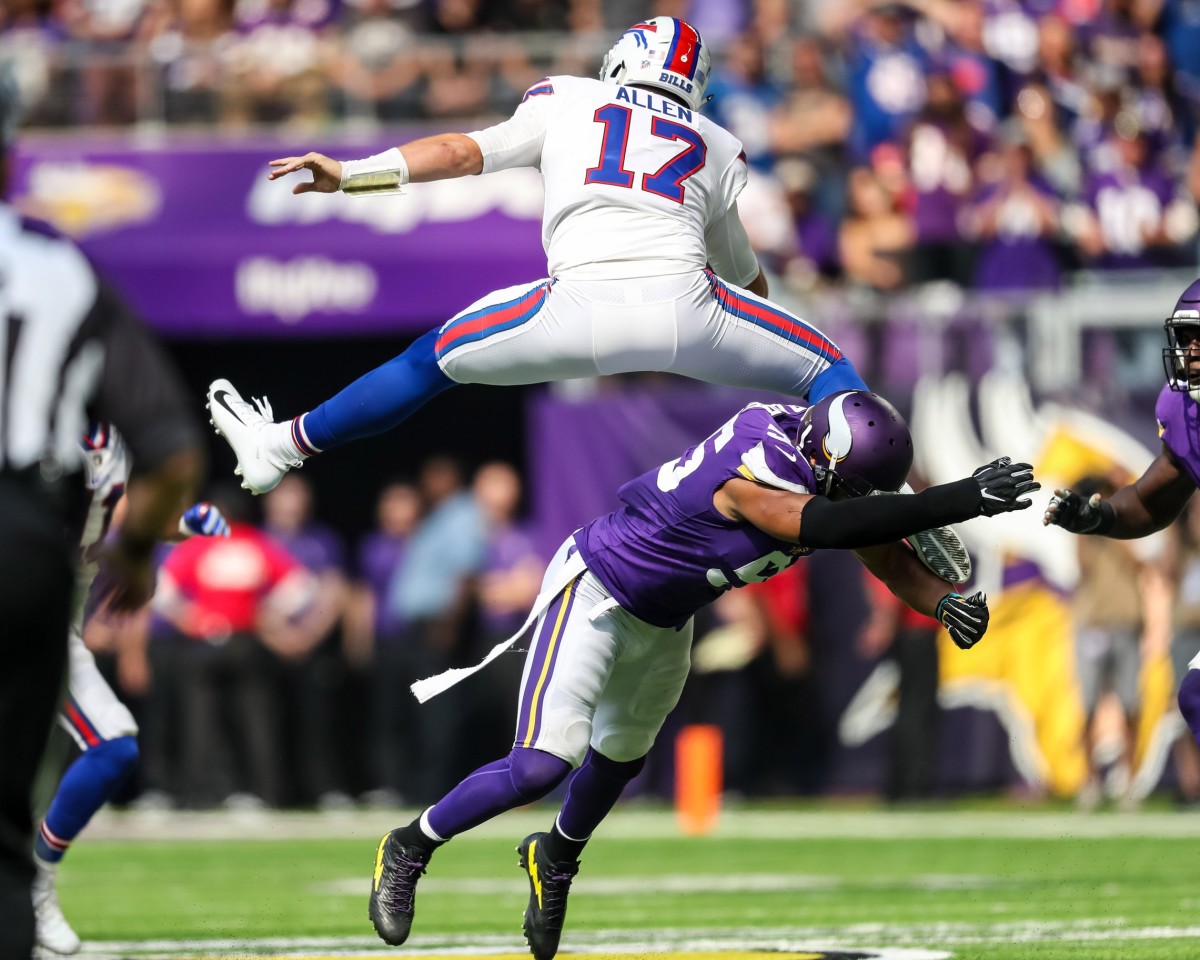 Bills say Josh Allen is 'hour-to-hour' ahead of Vikings game - Sports  Illustrated Minnesota Sports, News, Analysis, and More