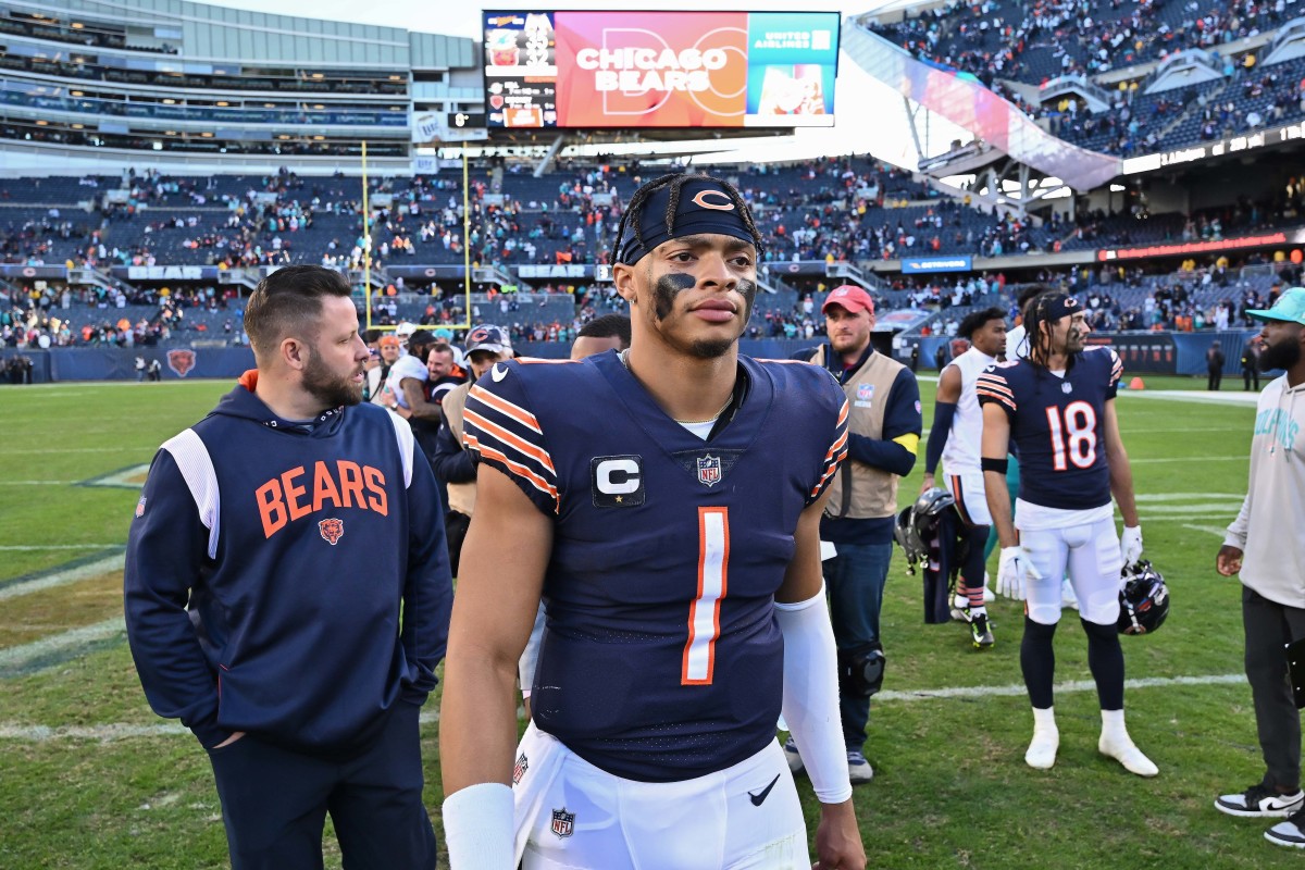 How Justin Fields affected Chicago Bears ticket prices - Sports