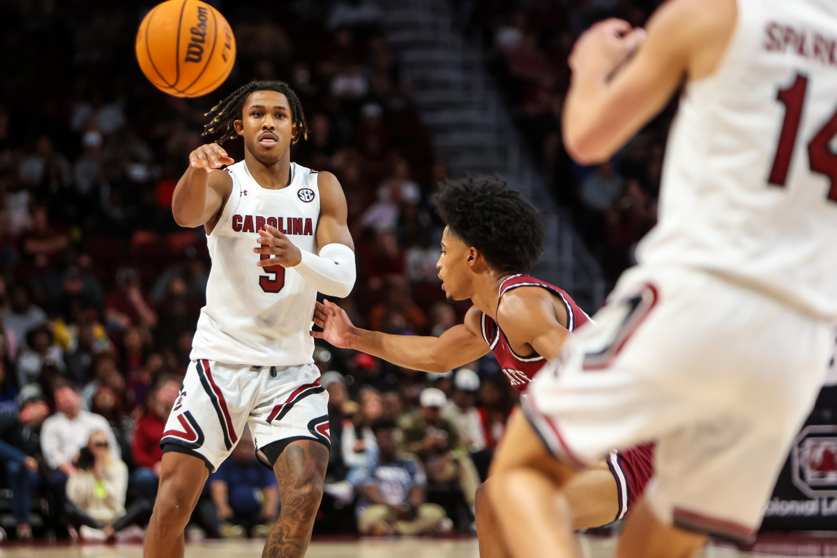 South Carolina's Meechie Johnson Active Against Clemson - Sports ...