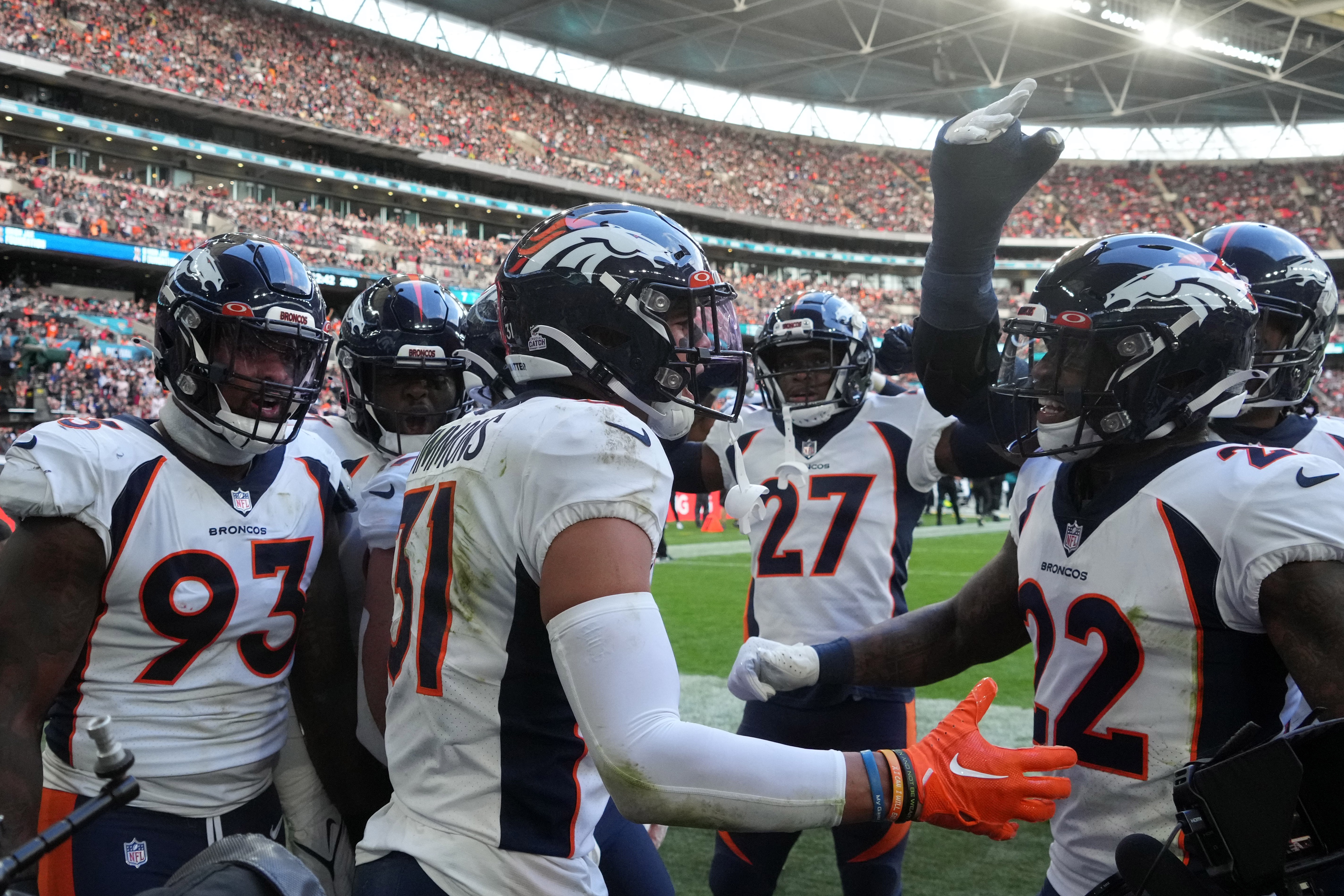 Report: Broncos Sign Justin Simmons to 4-Year, $61 Million Extension -  Sports Illustrated Mile High Huddle: Denver Broncos News, Analysis and More