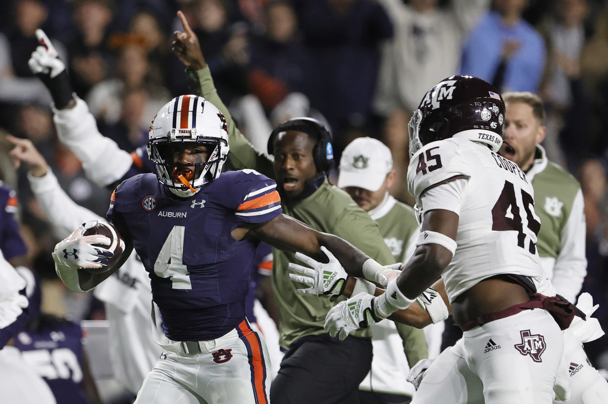 tank-bigsby-moves-up-the-auburn-all-time-rushing-list-sports