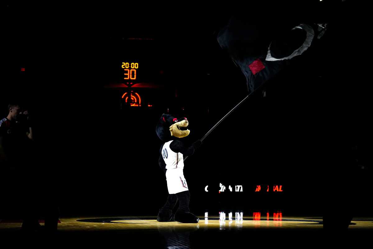 The Bearcats pumps up the crowd before the first half of the NCAA basketball game between the Cincinnati Bearcats and the Eastern Kentucky Colonels at Fifth Third Arena in Cincinnati on Sunday, Nov. 13, 2022. Eastern Kentucky Colonels At Cincinnati Bearcats Basketball