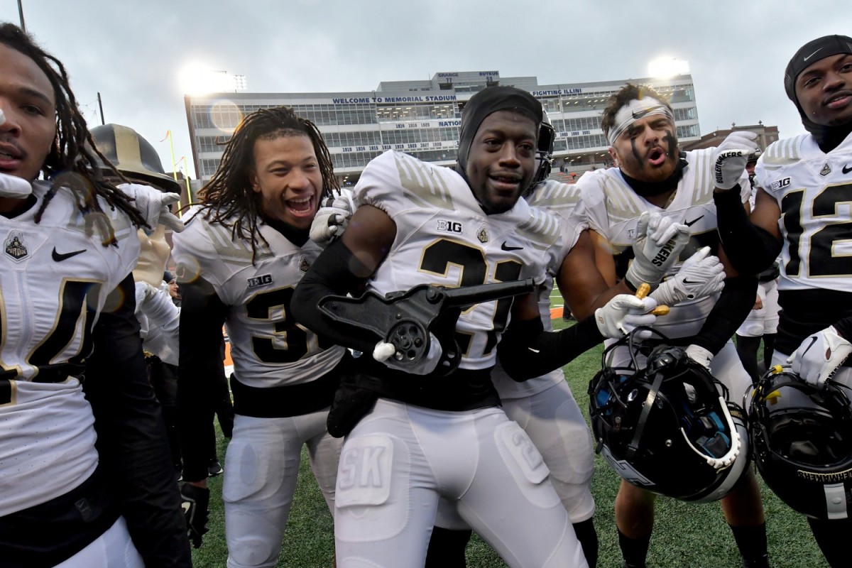 Purdue football cannon trophy