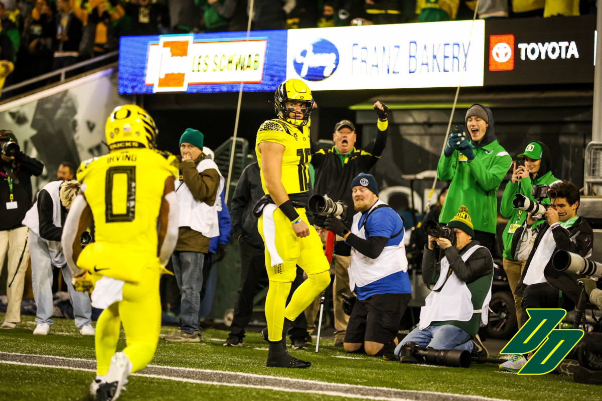 Bo Nix Washington Touchdown Celebration 2