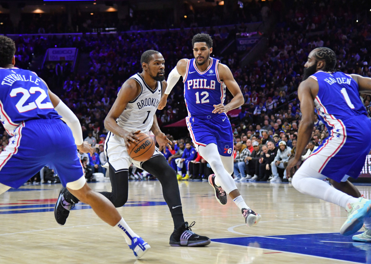 Report: Philadelphia 76ers to Revisit Kevin Durant Trade Talks - Sports ...