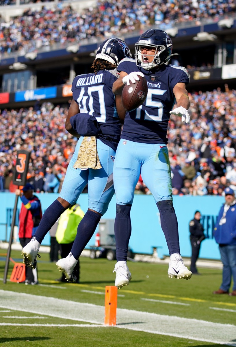 Tennessee Titans wide receiver Nick Westbrook-Ikhine (15) runs a route  during their game against the New York Giants Sunday, Sept. 11, 2022, in  Nashville, Tenn. (AP Photo/Wade Payne Stock Photo - Alamy