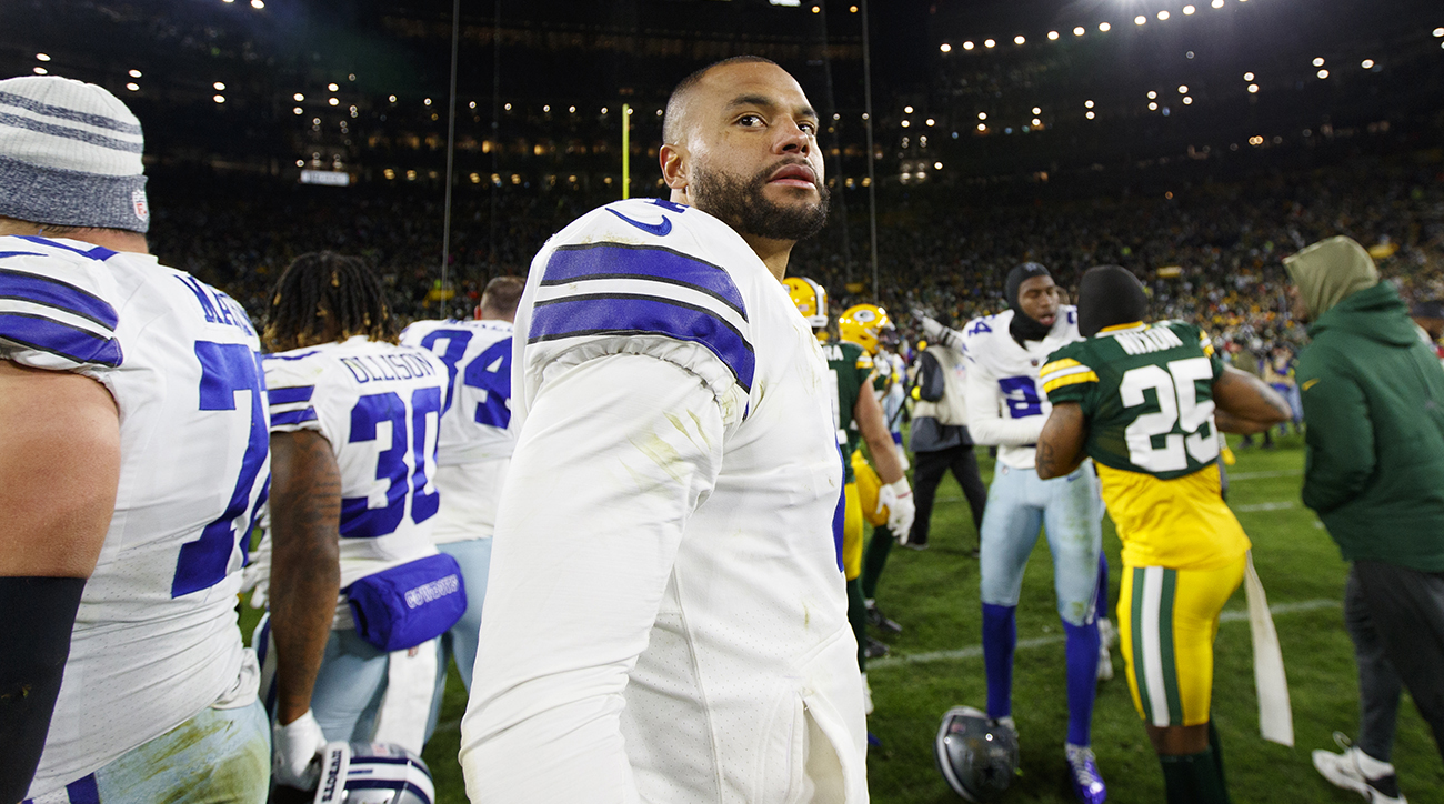 Dak Prescott Shares Hope for Ezekiel Elliott's Free Agency Move - Sports  Illustrated