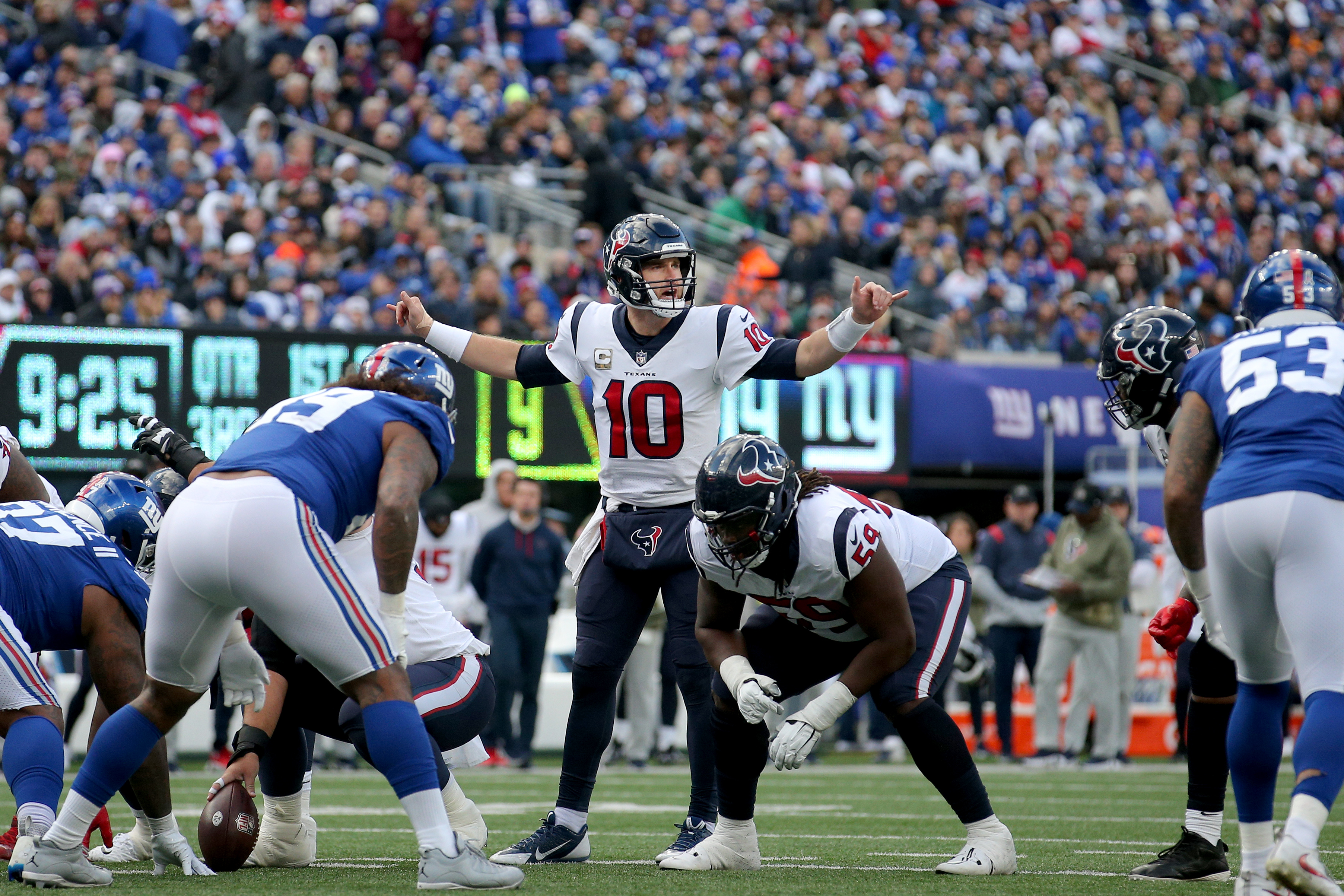 Why's Davis Mills Still Houston Texans Starting QB? Coach Lovie Smith