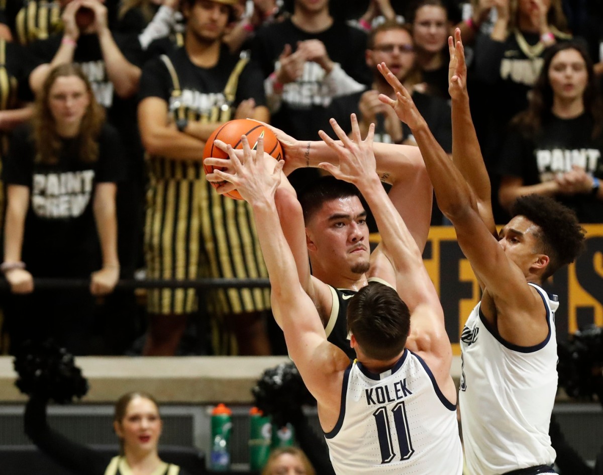 zach edey double team vs marquette