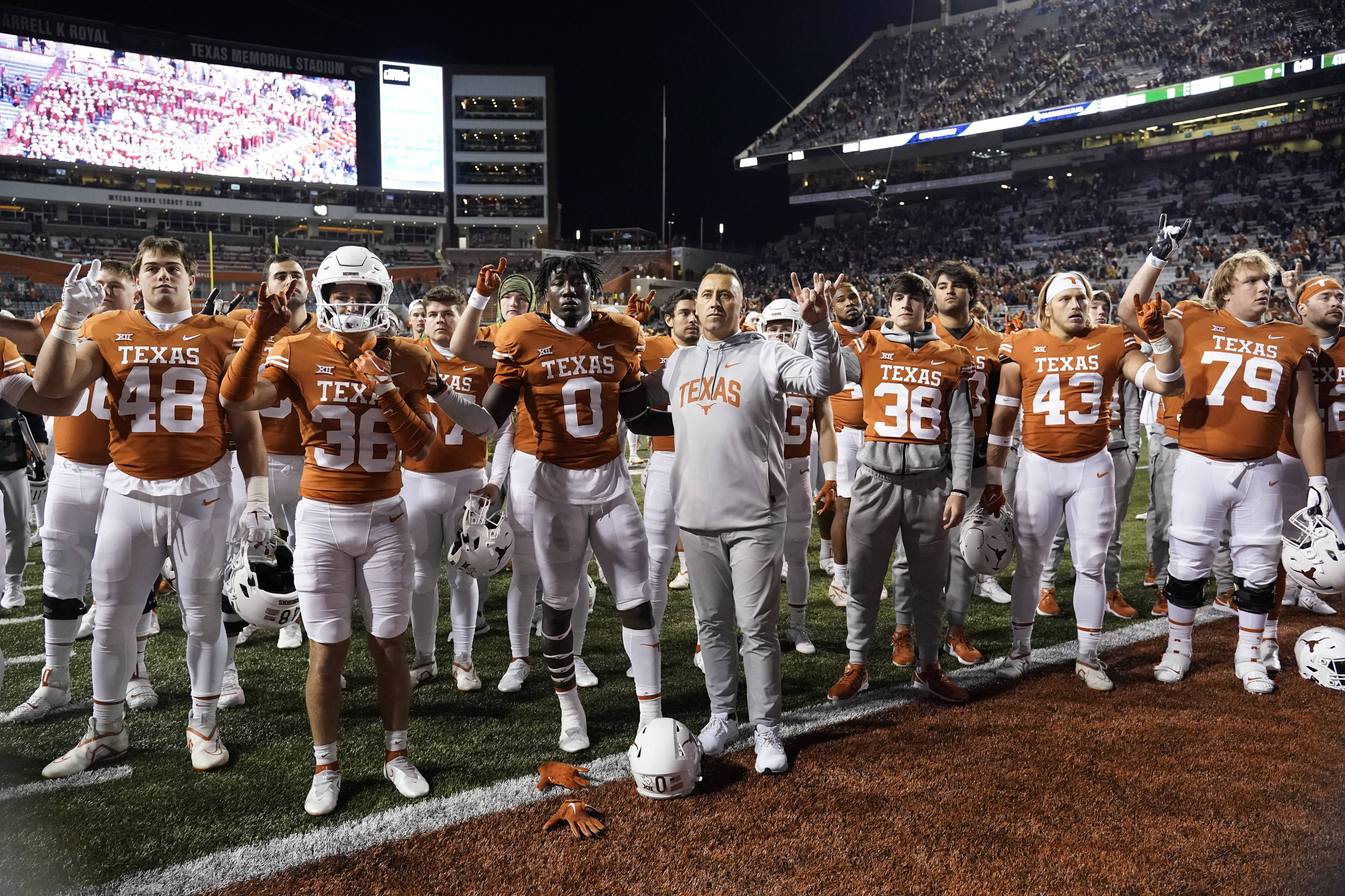 texas-longhorns-at-kansas-jayhawks-football-preview-which-longhorns