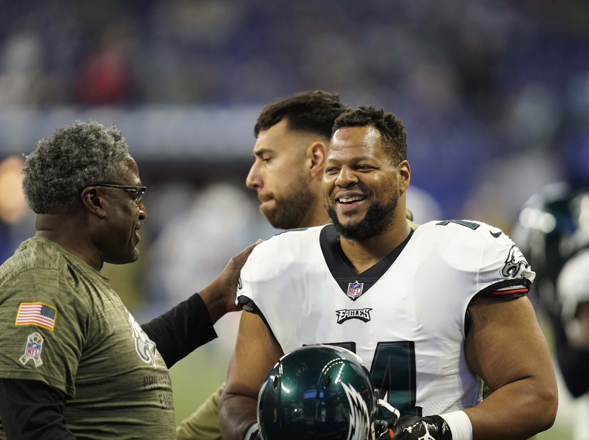 Why Ndamukong Suh signed with Eagles over mom's objection 